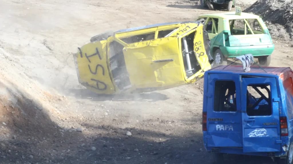 Course de Stock Cars à Fournès