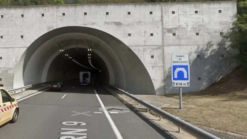 Travaux au niveau du tunnel A75 montjezieu - Photo Google Maps