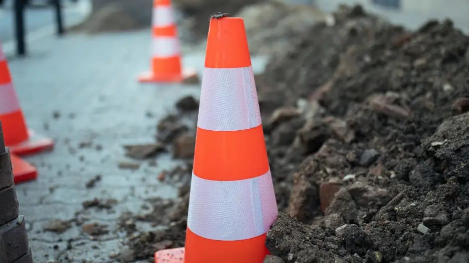 Sète : circulation perturbée sur la RD 2 suite à un affaissement de la chaussée