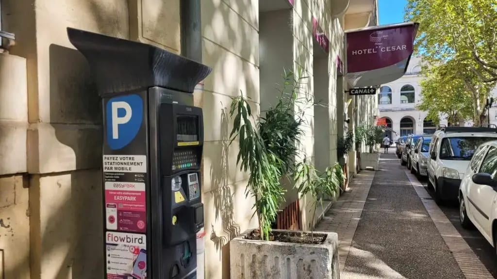 Nîmes : pourquoi les recettes des amendes pour stationnement sont en hausse en 2024