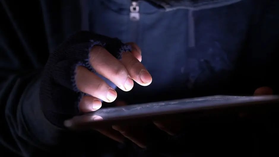 Cyber-attaque : près de 5 millions d’IBAN d’abonnés Free sur le dark web