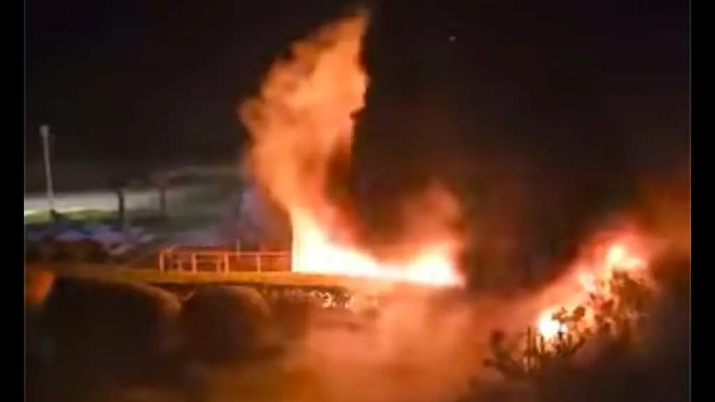 Hérault : explosions et virulent incendie en cours à Palavas-les-Flots dans un restaurant