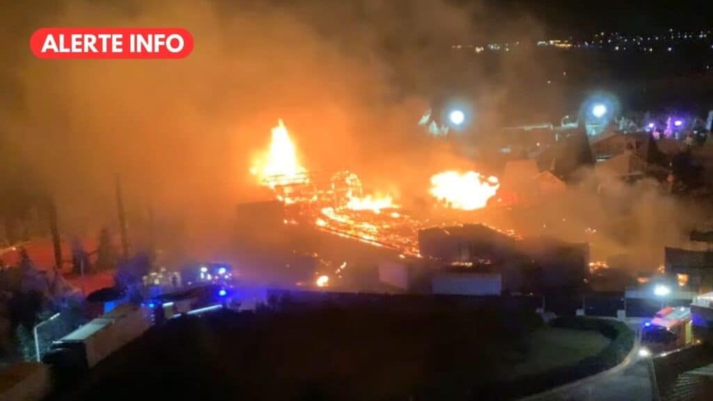 Le village de Noel de Barcarès en feu