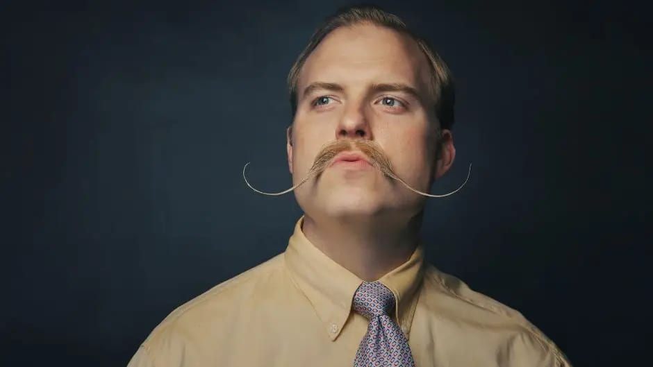 Gard : un « Apéro moustache » à Saint-Laurent-d’Aigouze