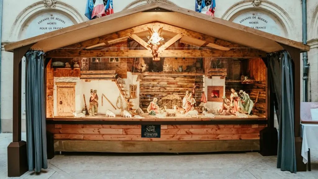 Crèche à Béziers : la Ligue des droits de l’Homme saisit la nouvelle préfète