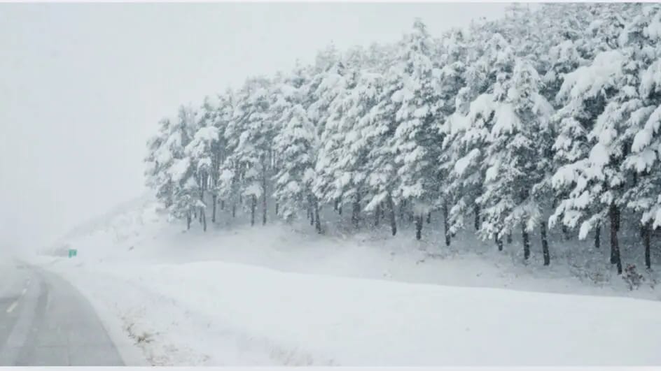 Météo : fort vent et chutes de neige sur les reliefs ce mardi en Occitanie