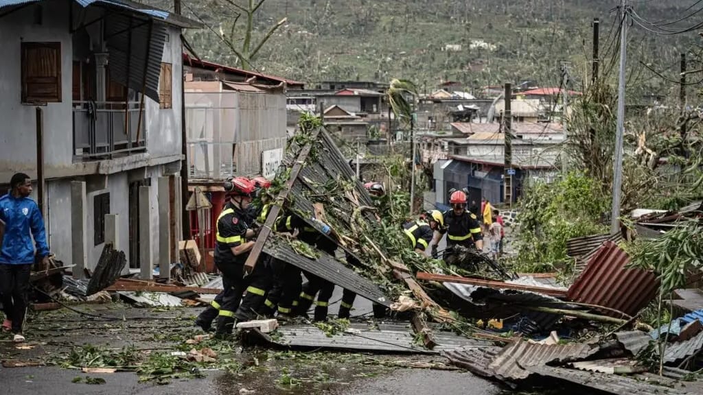 Cyclone Chido : la crainte d’un bilan humain catastrophique se dessine à Mayotte