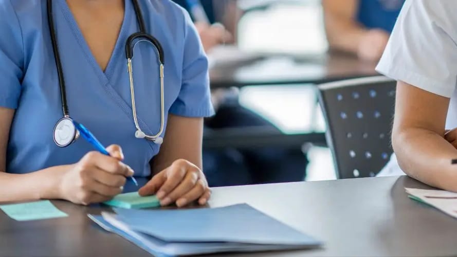Occitanie : la Région mobilise près de 7 M€ en faveur des étudiants en santé