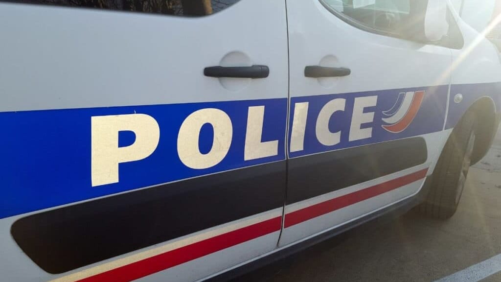 Nîmes : sans permis, un automobiliste interpellé après avoir présenté le permis de son frère décédé