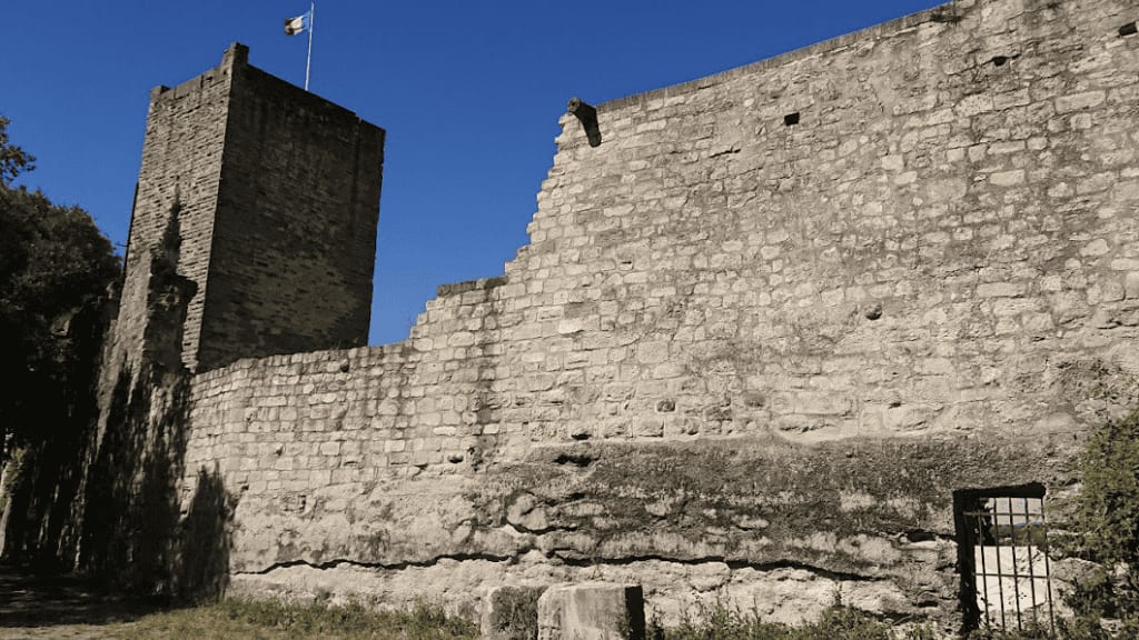 Gard : ce château médiéval ferme ses portes pour des travaux de sécurité
