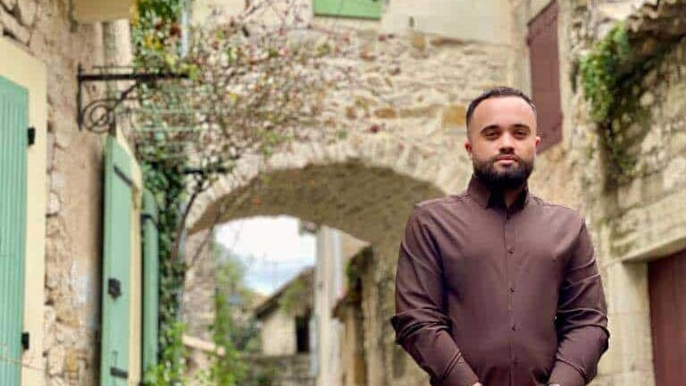 Municipales à Sauzet : Théo Guigue élu maire, le plus jeune de France