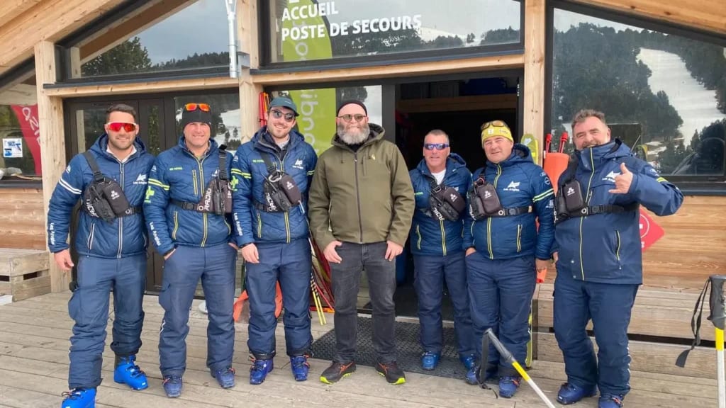 Pyrénées-Orientales : Darko Peric allias Helsinki dans la série ‘La Casa de Papel’ en visite dans cette station de ski !