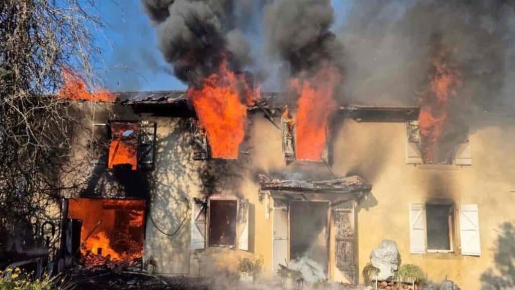 Occitanie : une jeune sapeur-pompier sauve son grand-père d’un violent incendie
