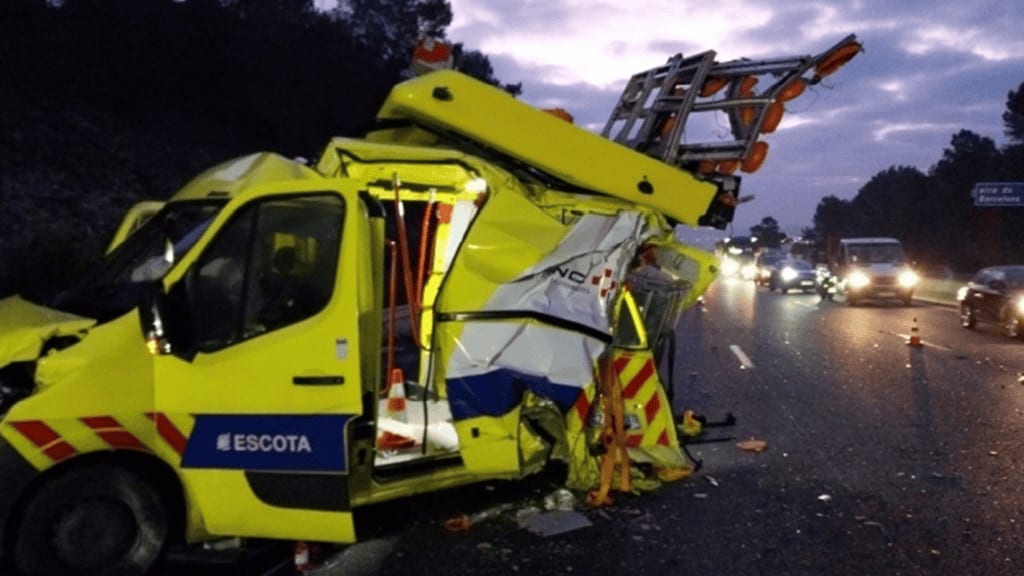 Vinci Autoroutes : un véhicule d’intervention percuté par un camion