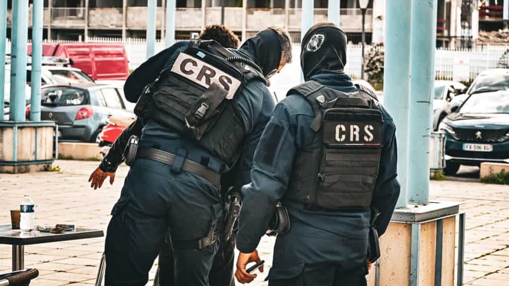 Nîmes : drogue, armes, fraudes… les opérations continuent dans le quartier Pissevin