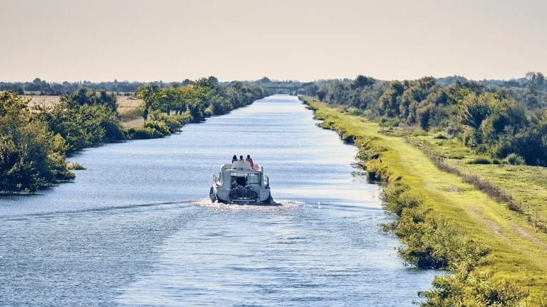 Canal du Rhône à Sète : un plan d’action pour développer l’attractivité touristique
