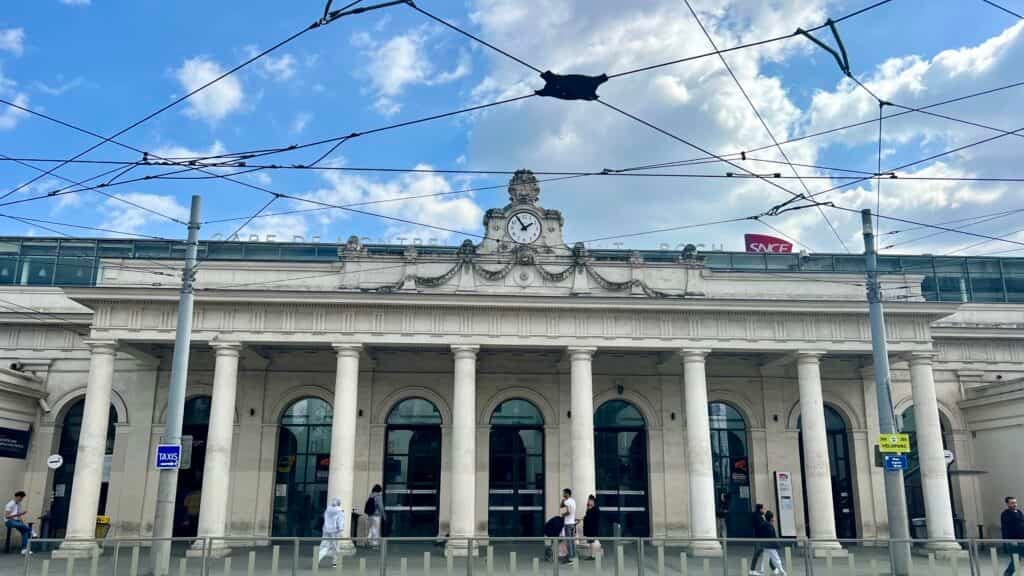 Montpellier : un individu armé d’un couteau tente d’agresser des passants à la gare Saint-Roch