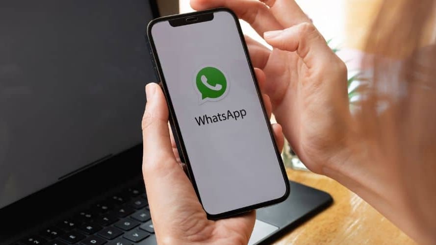 Gard : licenciés sur WhatsApp, les salariés lancent une cagnotte en ligne