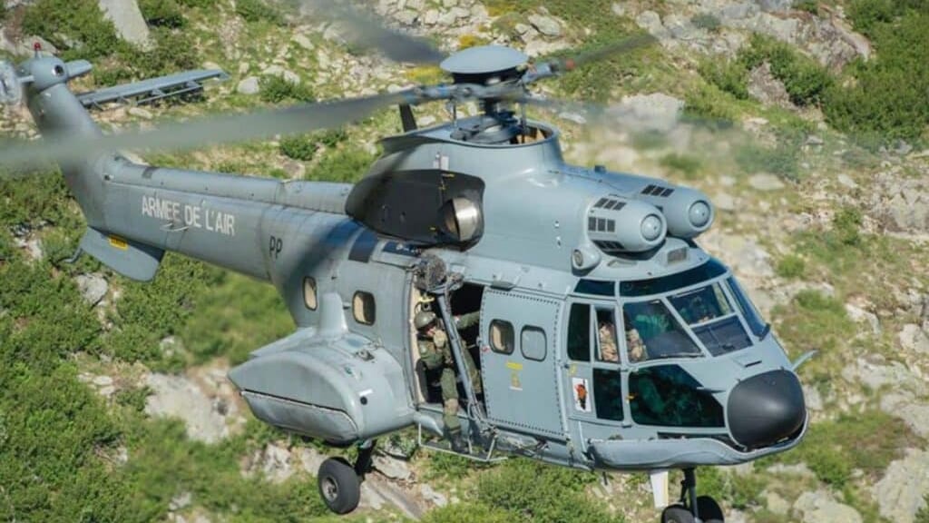 Aveyron : pourquoi 25 hélicoptères militaires vont survoler le ciel du département