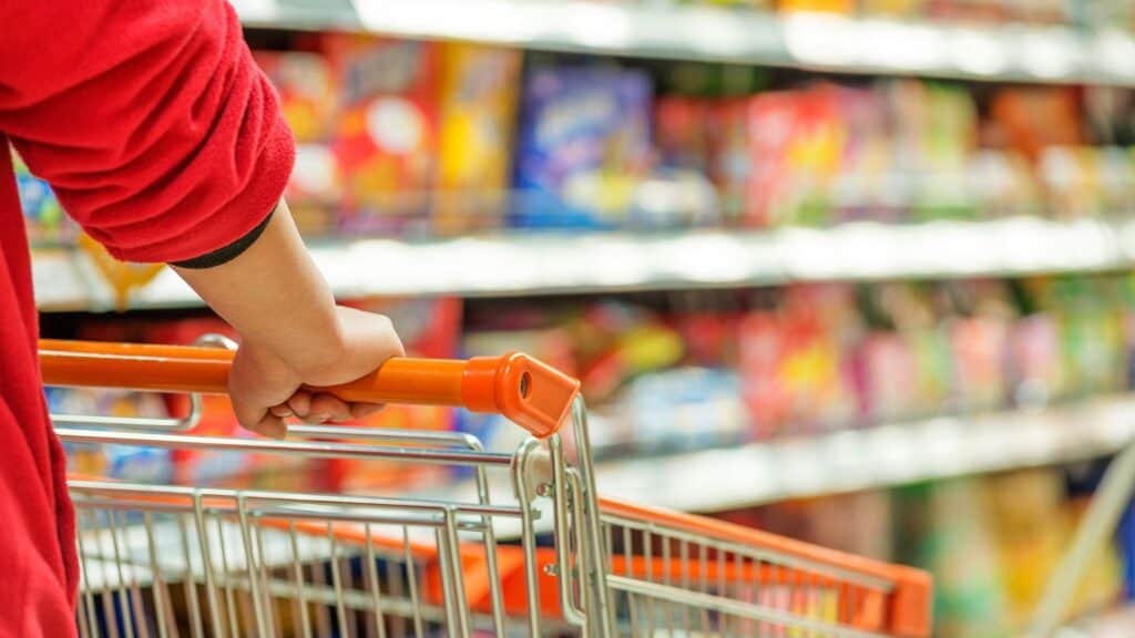 Hérault : quand un contrôle de sac dans un supermarché déclenche une violente agression