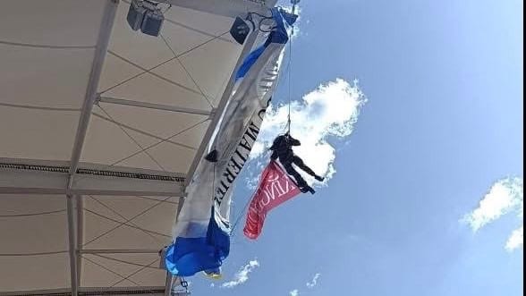Champions Cup – Rugby  : coup d’envoi Toulouse-Sale retardé à cause d’un parachutiste bloqué