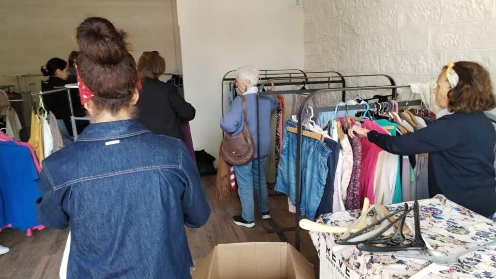 Nîmes : une nouvelle friperie solidaire ouvre ce mardi !