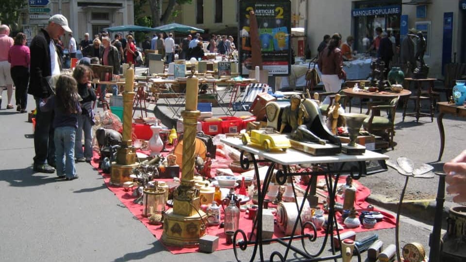 Pézenas : plus de 200 brocanteurs pour un grand déballage ce week-end