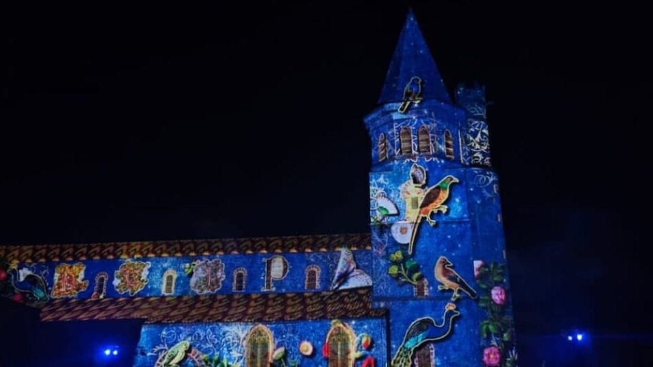 Béziers : le Son & Lumière Cathares illumine l’été 2025