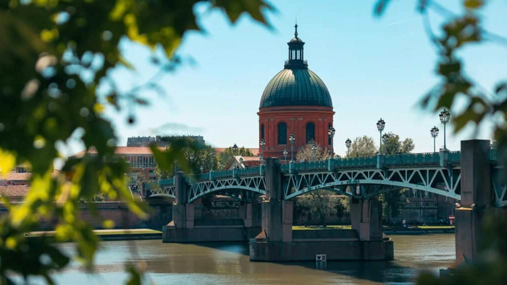 Toulouse : la mairie renforce son aide aux personnes les plus précaires face à la canicule