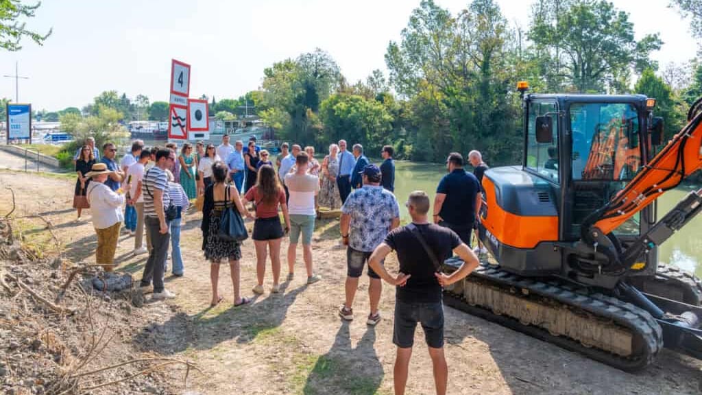 Gard : lancement du chantier de la ViaRhôna entre Bellegarde et Saint-Gilles