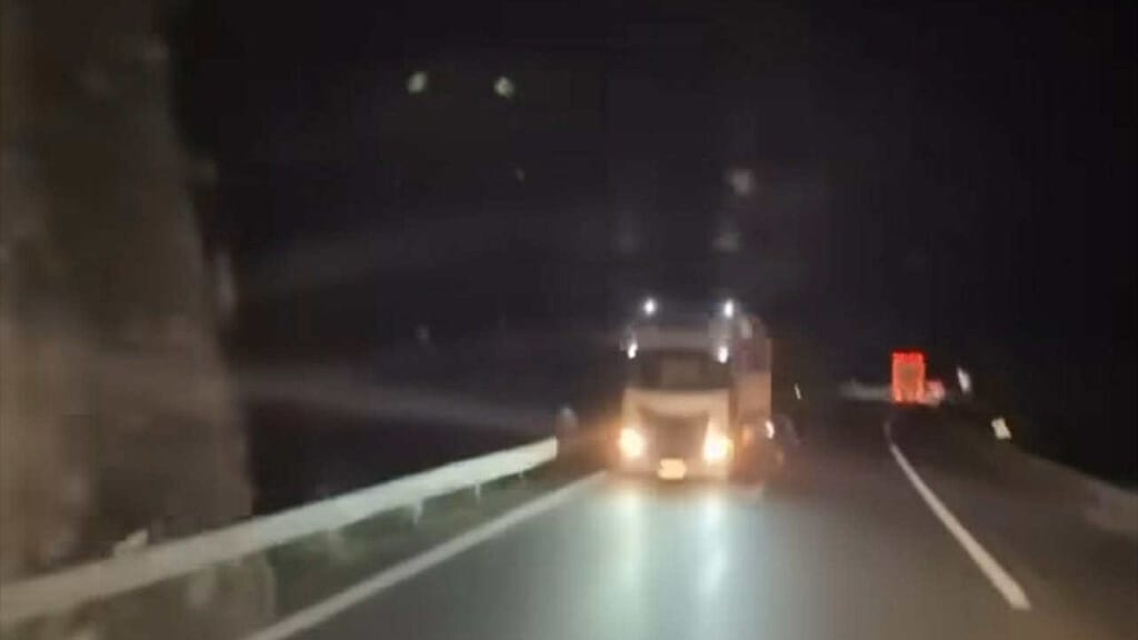 Gard : un camion roule à contresens sur l’A54