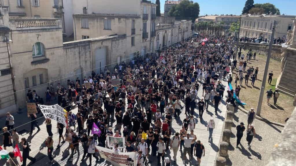 10 septembre : 6 000 personnes à Montpellier, accident sur l’A75, le point sur la situation