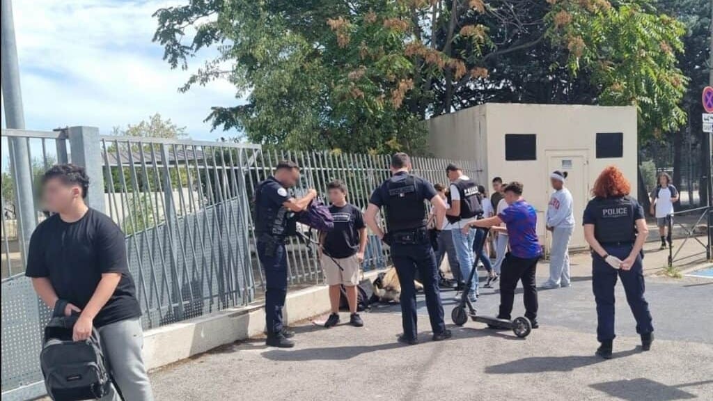 Gard : 770 élèves contrôlés dans un lycée et un collège à Alès et Nîmes