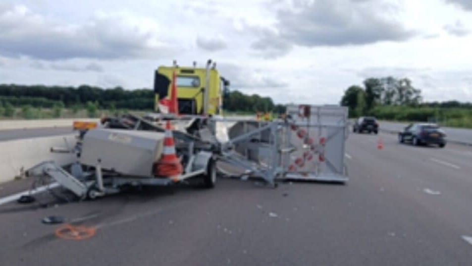 Vinci Autoroutes : 30e véhicule d’intervention percuté, deux blessés légers