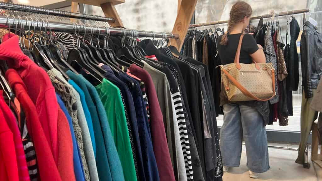 Montpellier : quelques friperies pour s’habiller à petit prix !