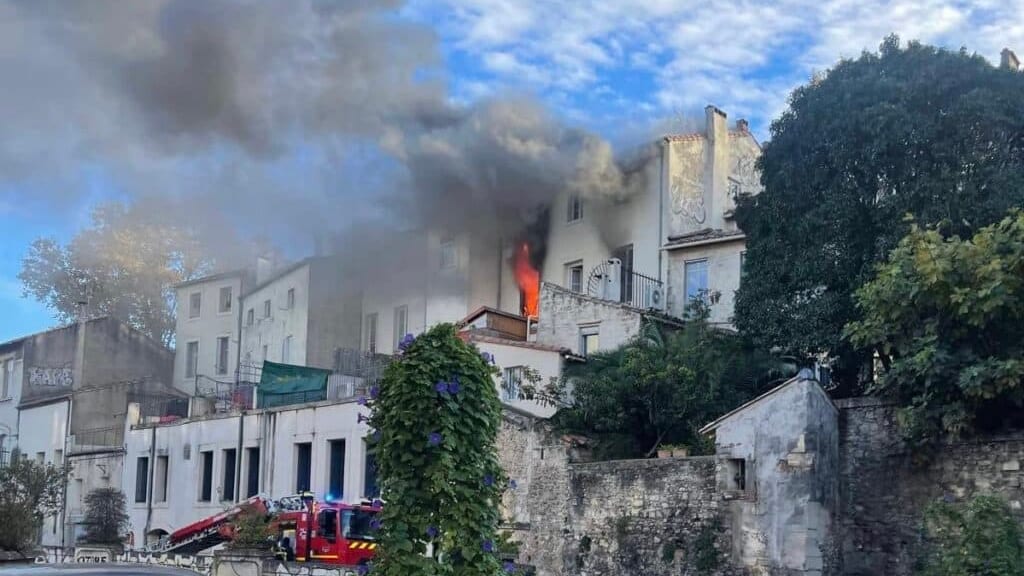 Montpellier : feu d’appartement en cours, près de 60 sapeurs-pompiers mobilisés