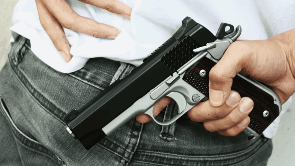 Montpellier : scène troublante devant une agence immobilière, un homme exhibe une arme