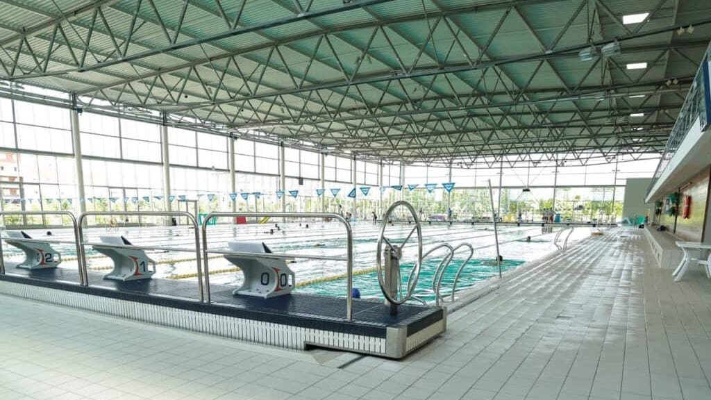 Nîmes : intoxication au chlore à la piscine Nemausa, le préfet active le centre opérationnel