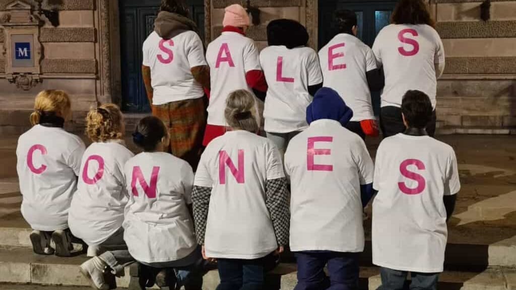 Montpellier : « Sales connes », des femmes se rassemblent sur la Comédie