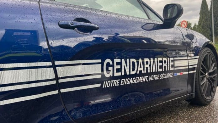 véhicule gendarmerie Linda