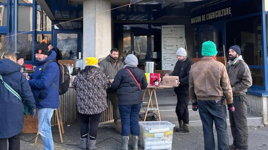 Aveyron : opération des agriculteurs ce mardi, « on est en place »