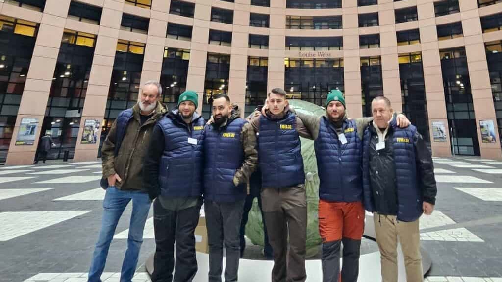 Gard : les agriculteurs au Parlement européen