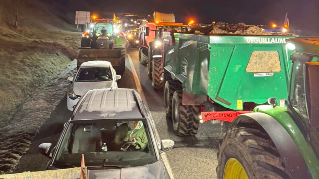Toulouse : les tracteurs bloqués par les forces de l’ordre