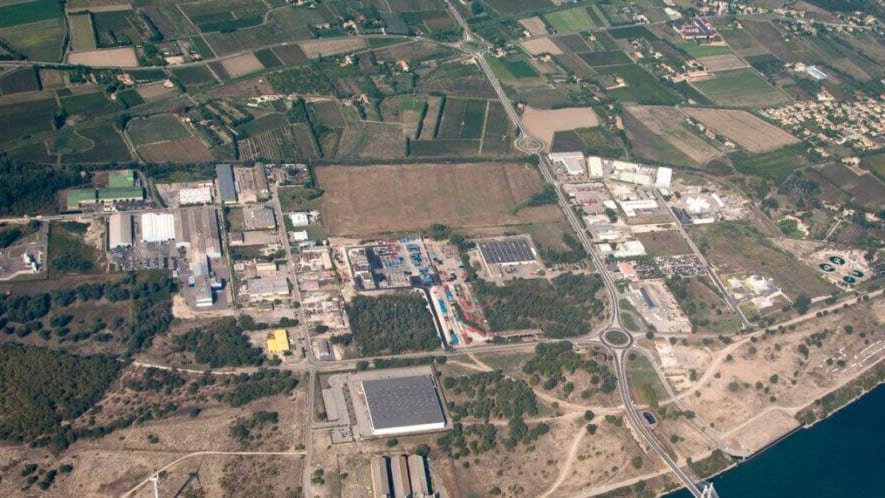 Gard : un site de produits de stockage prend feu à Beaucaire