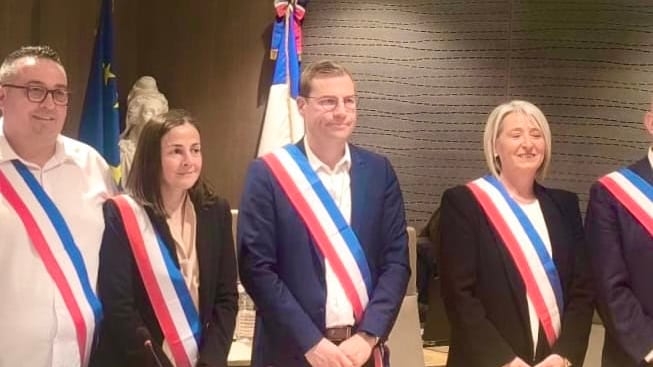 Grau-du-Roi : Charly Crespe enfile l’écharpe de maire