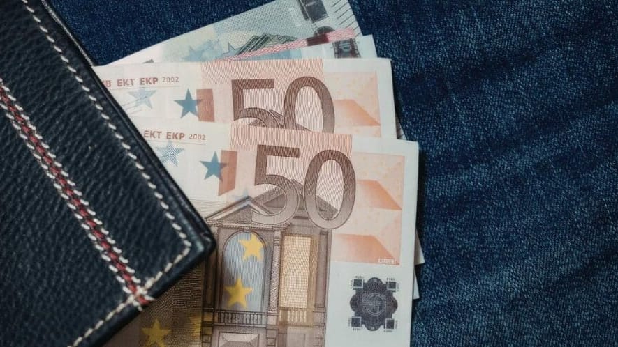 Occitanie : 850 euros de faux billets écoulés, un homme interpellé à Albi