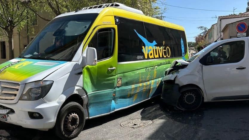 Gard : la navette Vauvéo impliquée dans un accident à Vauvert