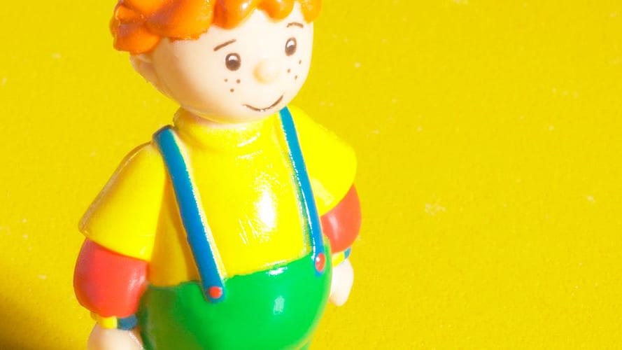 Illustration - D.R. figurine