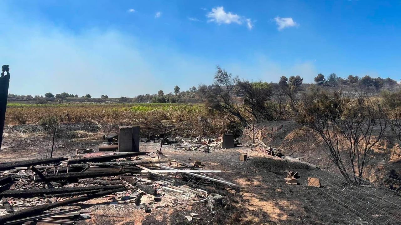 Kazaa Infos Radars - Les images des dégâts de l'incendie d'Oupia