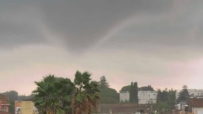 Photo Kazaa infos radars. Tornade secteur Lunel ce 30 septembre 202§